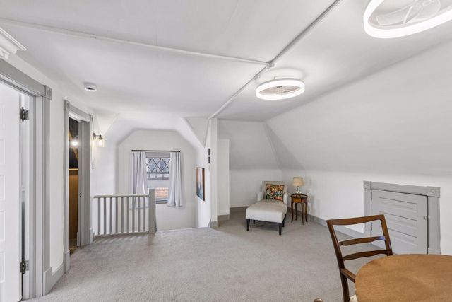 1089 Lincoln Avenue, Saint Paul, MN 55105