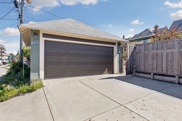 1089 Lincoln Avenue, Saint Paul, MN 55105
