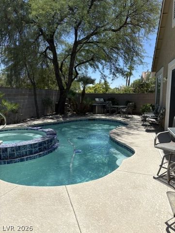 808 Cambridge Cross, Las Vegas, NV 89144