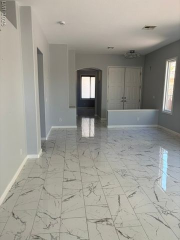 808 Cambridge Cross, Las Vegas, NV 89144
