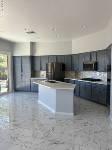 808 Cambridge Cross, Las Vegas, NV 89144