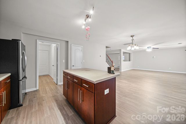 9220 Seamill Road, Charlotte, NC 28278