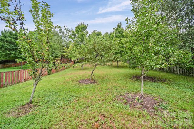 9220 Seamill Road, Charlotte, NC 28278