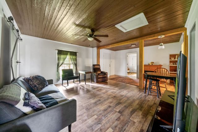 3211 Fm 779, Mineola, TX 75773