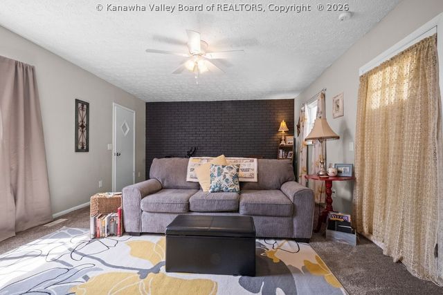601 Spring Street, St Albans, WV 25177