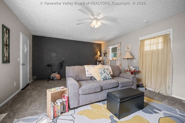 601 Spring Street, St Albans, WV 25177