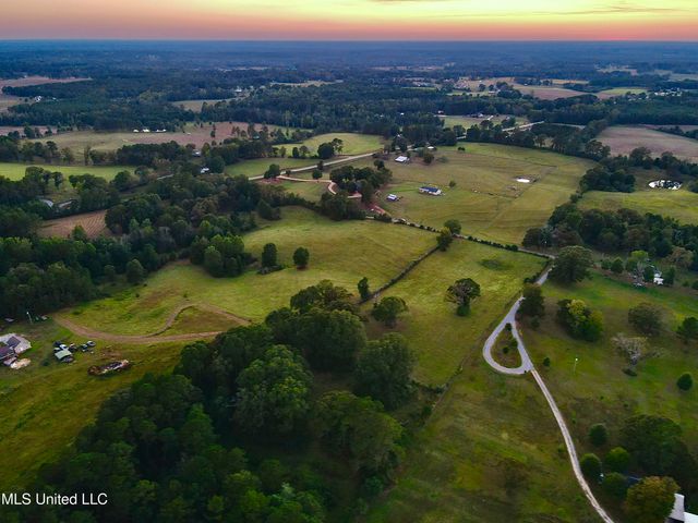 322 Highway 42, Sumrall, MS 39482