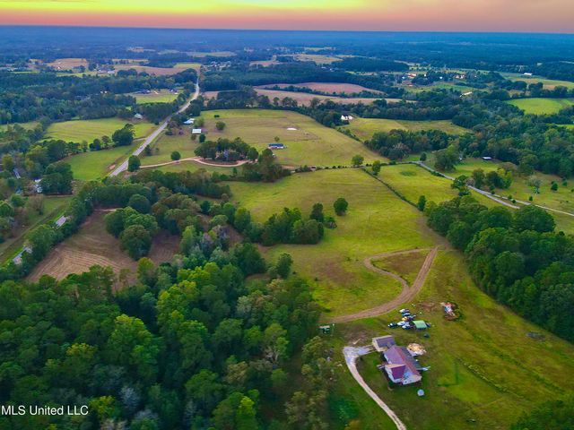 322 Highway 42, Sumrall, MS 39482