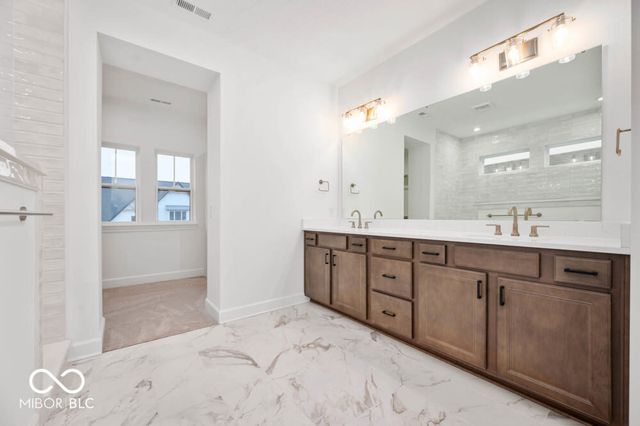 15955 Vitalize Run, Fishers, IN 46040