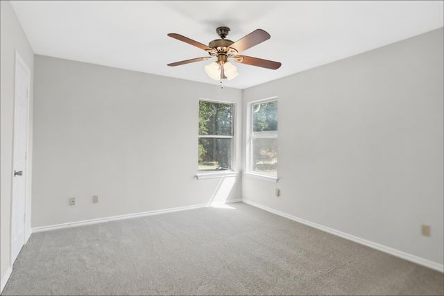 9016 Cumberland Drive, Irving, TX 75063