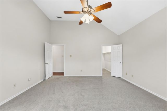 9016 Cumberland Drive, Irving, TX 75063