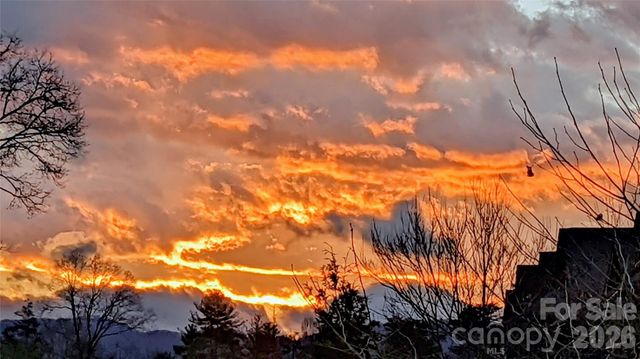 3 Holland Mountain View, Asheville, NC 28804