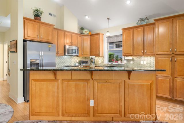 3 Holland Mountain View, Asheville, NC 28804