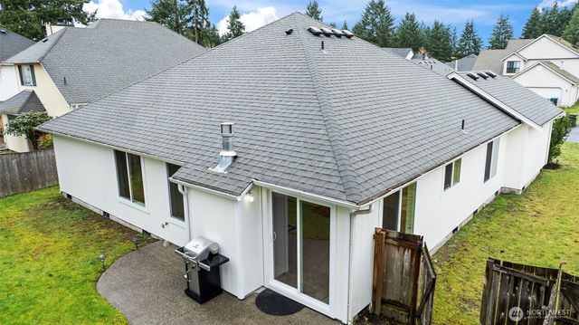 5933 55th Way SE, Lacey, WA 98513