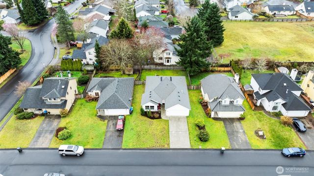 5933 55th Way SE, Lacey, WA 98513