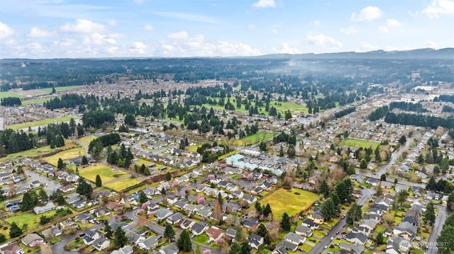 5933 55th Way SE, Lacey, WA 98513