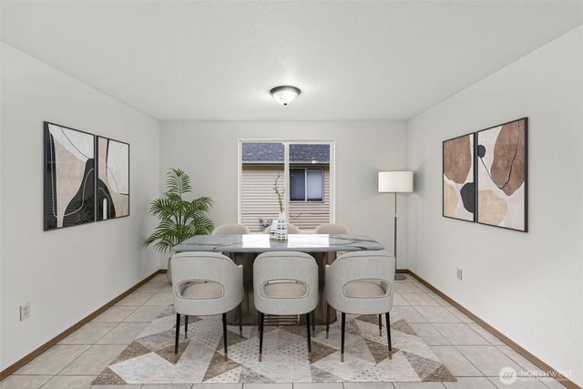 5933 55th Way SE, Lacey, WA 98513