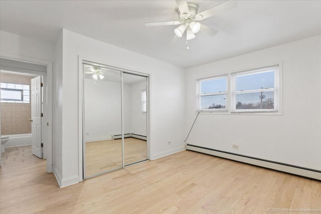 7121 W 110th Street 2W, Worth, IL 60482