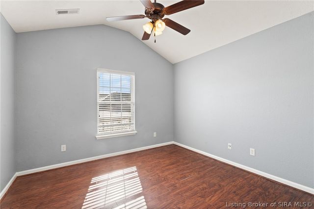 12105 Meriwether Drive, Sellersburg, IN 47172