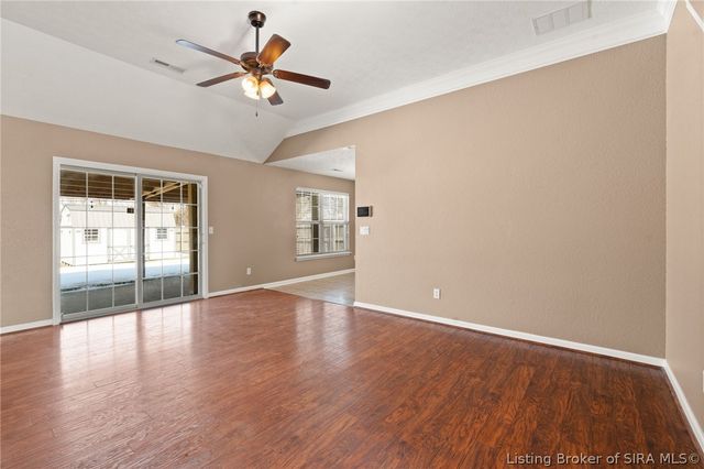 12105 Meriwether Drive, Sellersburg, IN 47172