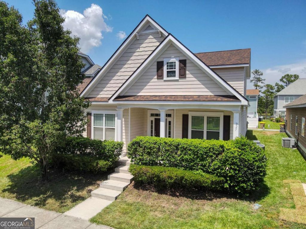227 Clearwater Circle, Port Wentworth, GA 31407