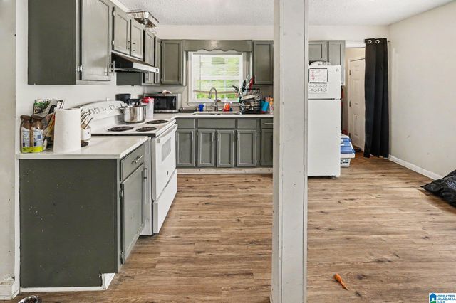 549 HENSON STREET, Midfield, AL 35228