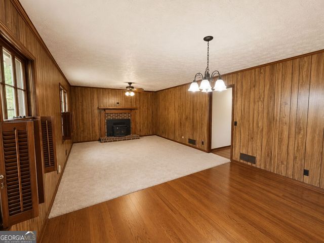 1940 Old Concord Drive SE, Covington, GA 30016