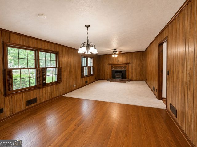 1940 Old Concord Drive SE, Covington, GA 30016