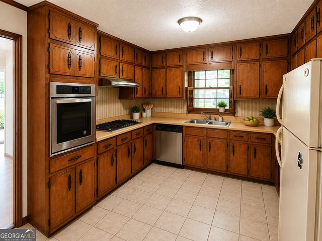 1940 Old Concord Drive SE, Covington, GA 30016