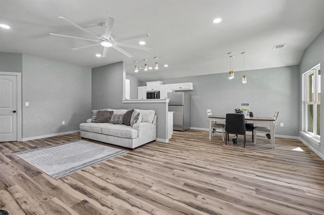 9820 NW 144th Street, Yukon, OK 73099