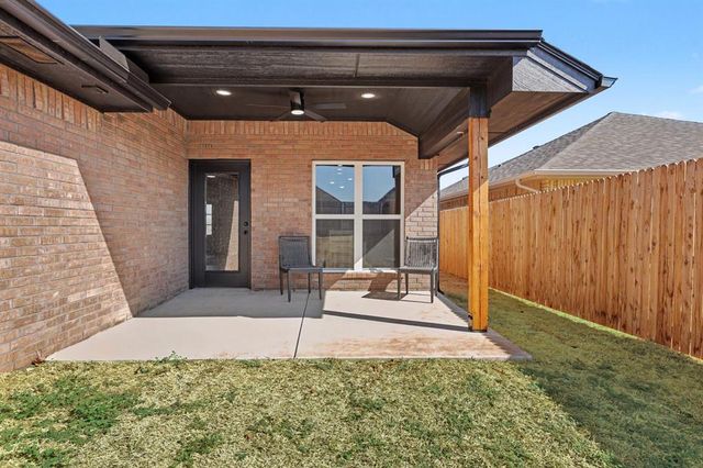 9820 NW 144th Street, Yukon, OK 73099