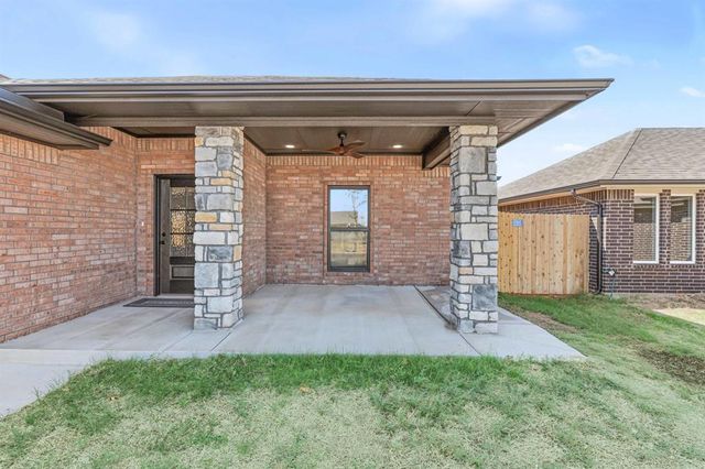 9820 NW 144th Street, Yukon, OK 73099