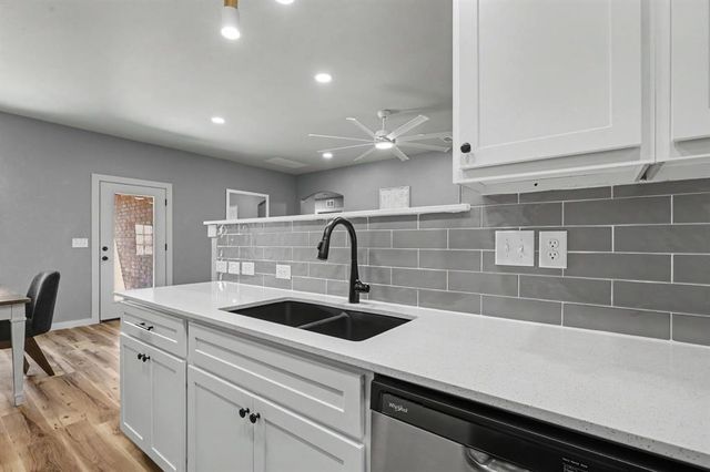 9820 NW 144th Street, Yukon, OK 73099