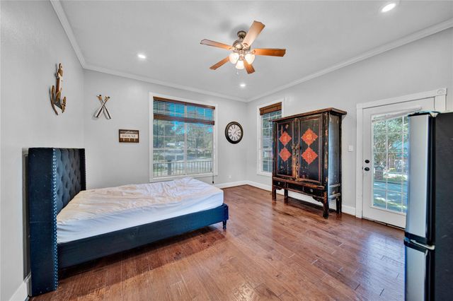 101 Piping Rock Drive, Conroe, TX 77356