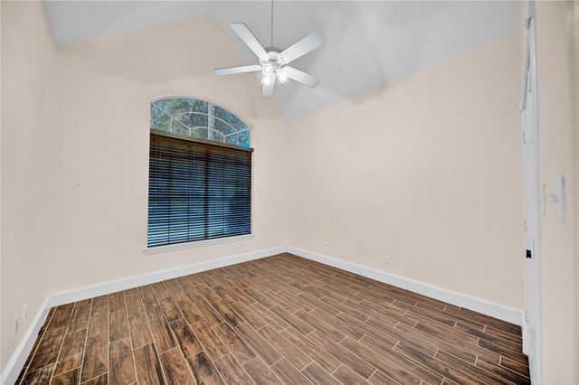 101 Piping Rock Drive, Conroe, TX 77356