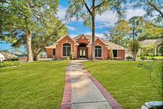 101 Piping Rock Drive, Conroe, TX 77356