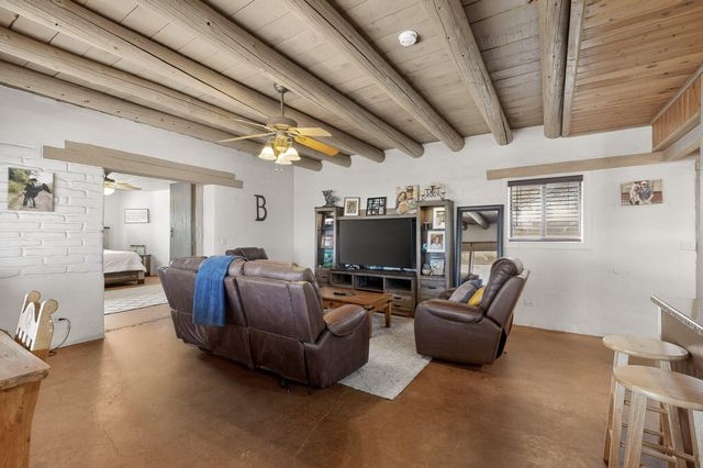 416 NM-116, Bosque, NM 87006