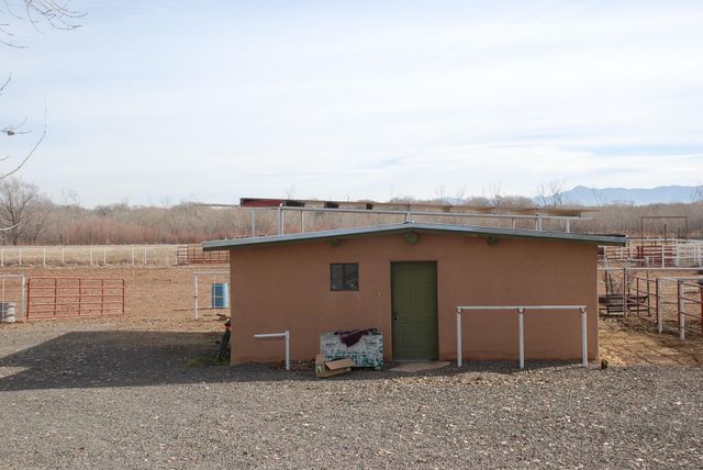 416 NM-116, Bosque, NM 87006