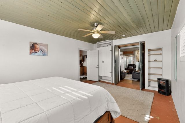 416 NM-116, Bosque, NM 87006