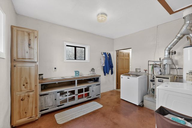 416 NM-116, Bosque, NM 87006