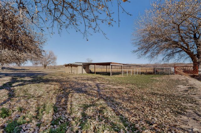 416 NM-116, Bosque, NM 87006