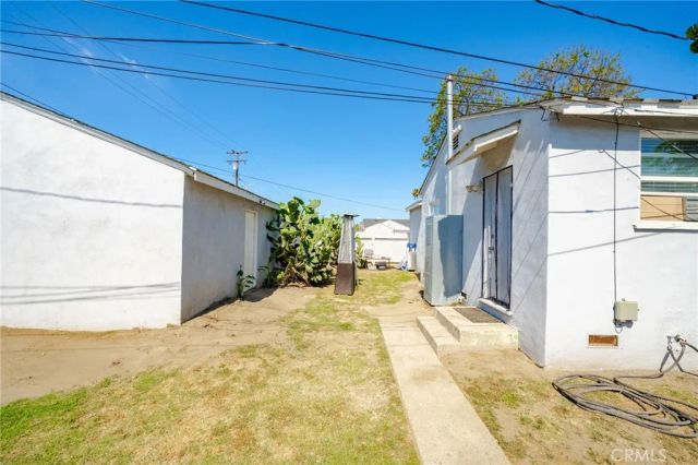 2650 E Carson, Carson, CA 90810