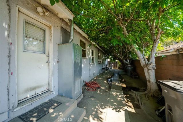 2650 E Carson, Carson, CA 90810