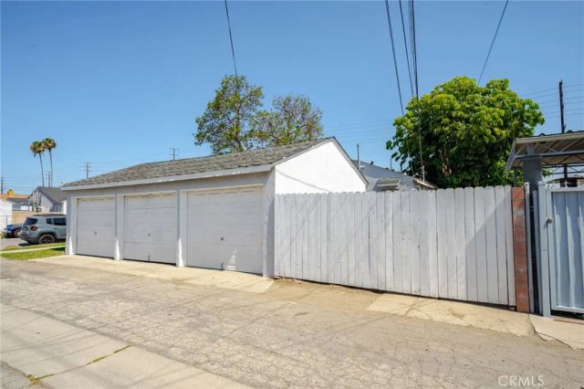 2650 E Carson, Carson, CA 90810