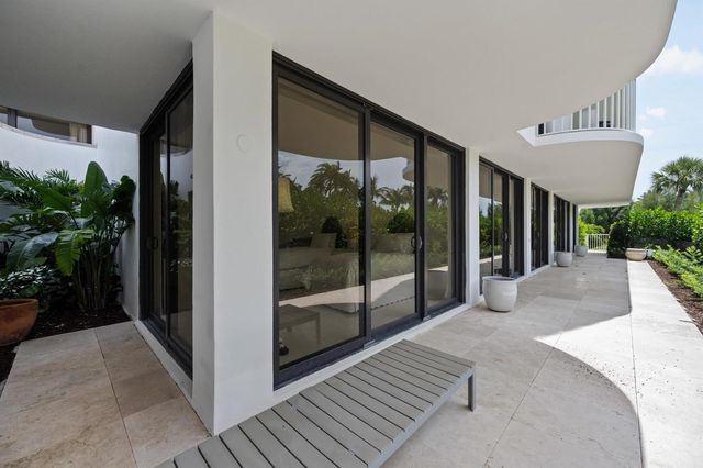 2580 S Ocean Boulevard 1a1, Palm Beach, FL 33480