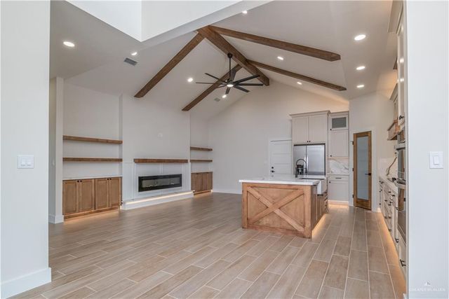 2321 N Piedra Avenue, Edinburg, TX 78542