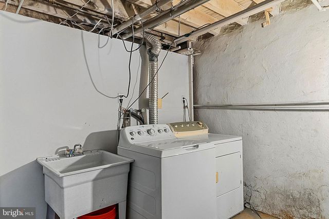 529 E CLARKSON AVE, Philadelphia, PA 19120