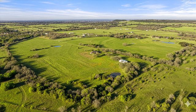 3025 Neri Road, Granbury, TX 76048