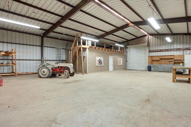 3025 Neri Road, Granbury, TX 76048