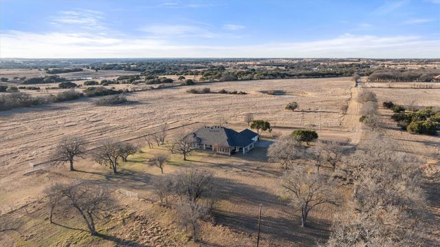 3025 Neri Road, Granbury, TX 76048